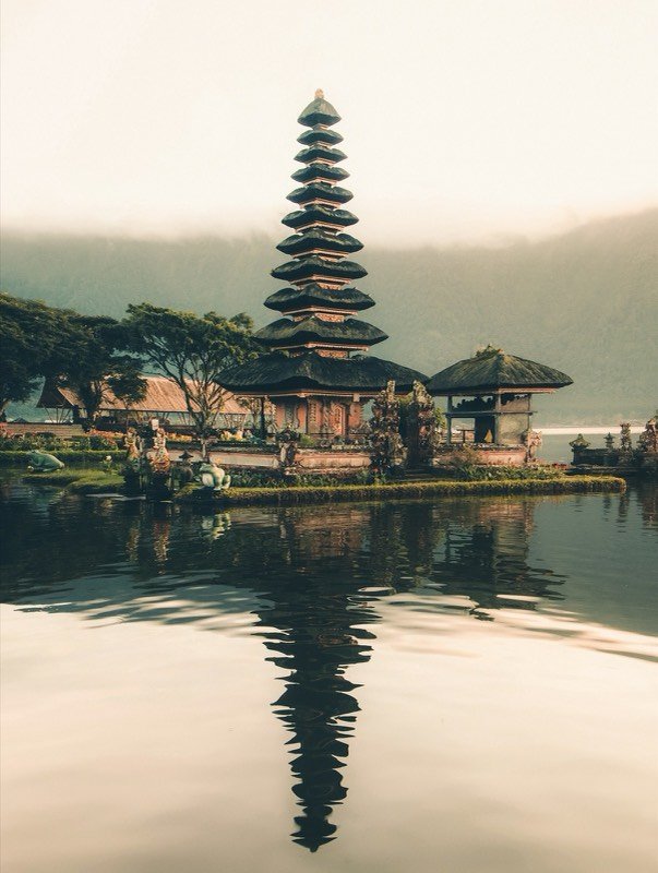 Ulun Danu temple reflected on the lake, Bali